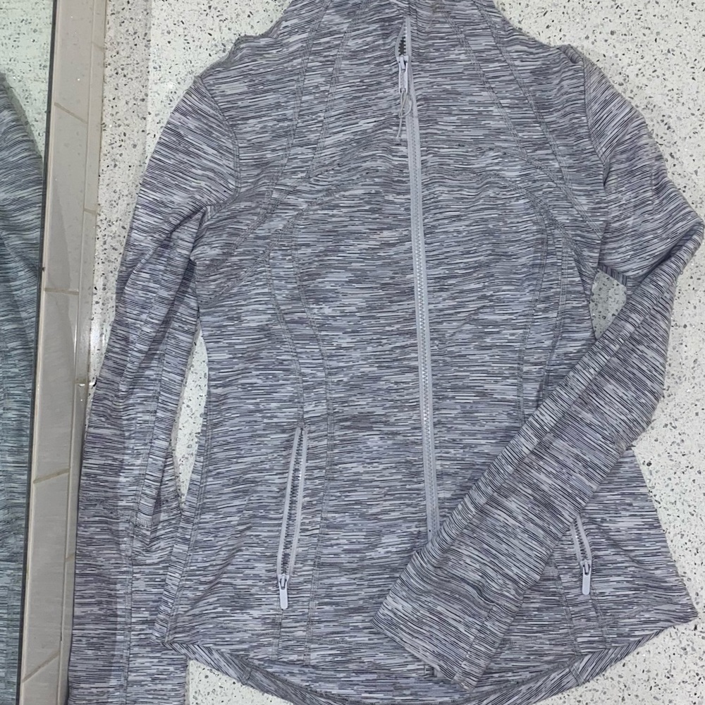 ⭐️LULULEMON DEFINE JACKET⭐️